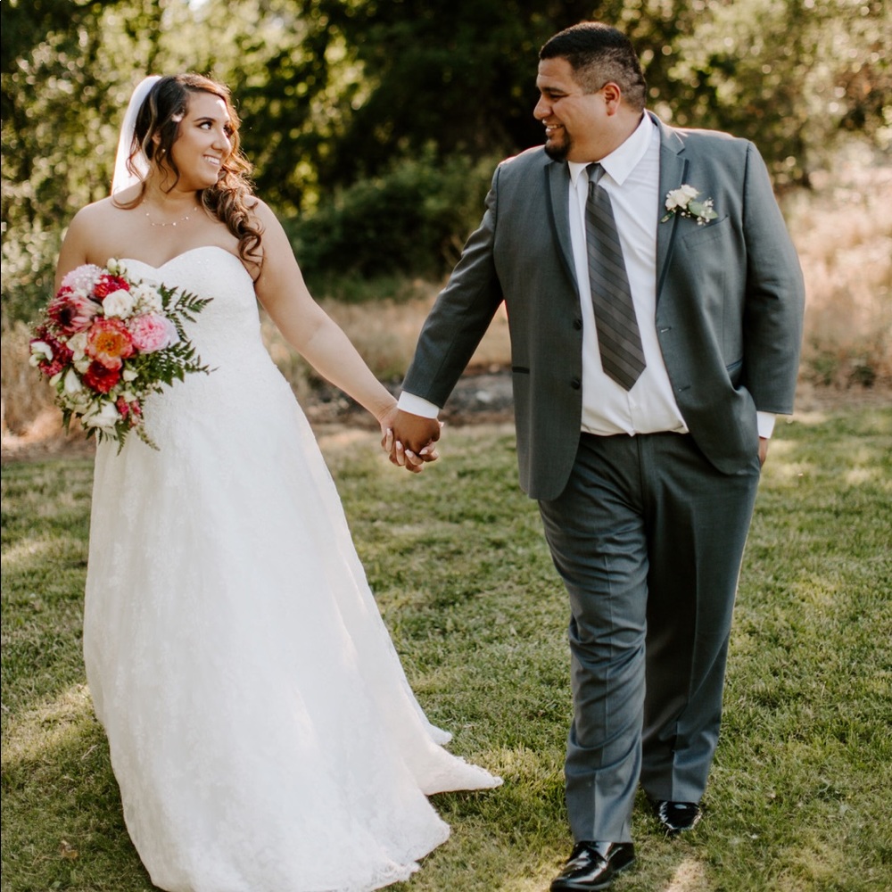 Meet your Posher, Courtney